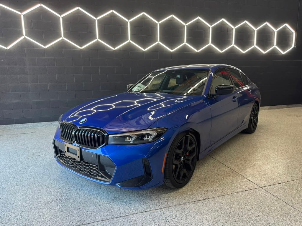 BMW 330i