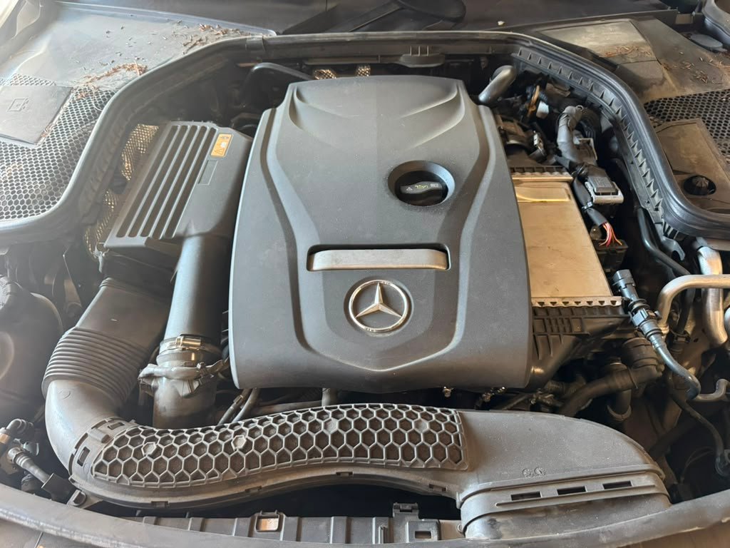 Mercedes-Benz C300
