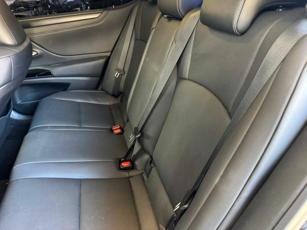 Lexus ES300h
